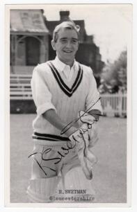 Roy Swetman. Surrey, Nottinghamshire, Gloucestershire & England 1954-1974. Mono real photograph plain back postcard of Smith, three quarter length, walking on to the pitch donning his wicket-keeping gloves. Nicely signed in black ink to the photograph &lsquo;R.