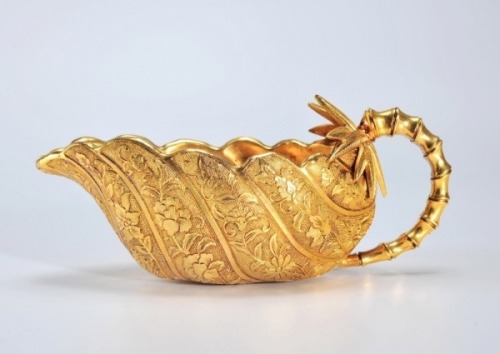 A Gilt-bronze Cup with Handle