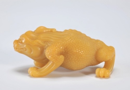 A Carved Tianhuang Toad