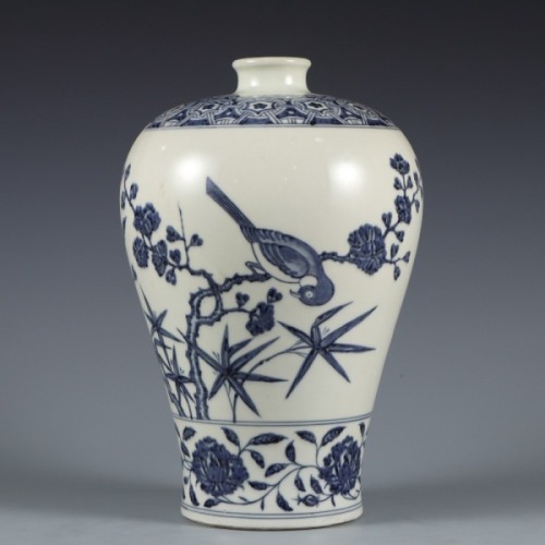 A Blue and White Floral and Bird Vase Meiping