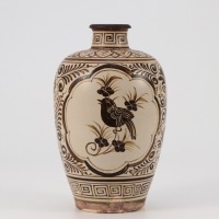 A Jizhou-ware Vase Meiping Song Style