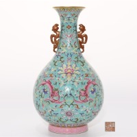 A Famille Rose and Gilt Dragons Vase Qianlong Mark