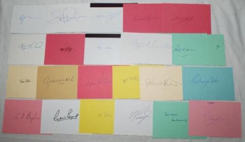 Worcestershire C.C.C. Twenty three signatures, each individually signed to cards of varying colours. Signatures include N.H. Whiting, N.V. Radford, B.J.R. Jones, B. D'Oliveira, N.H. Whiting, R.K. Illingworth, T.S. Curtis, G.A. Hick, A.P. Prigeon, D.N.F. S