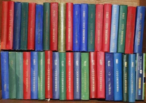 Yorkshire and other County yearbooks. Thirty eight Yorkshire annuals in cloth covers for seasons 1926, 1950-1956, 1959-1978, 1981, 1988, 1990 and 2009. The 1971 with gilt to all page edges. Also an edition for 1958 in green leather with gilt page edges. S