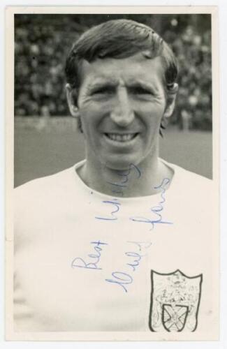 Clifford William 'Cliff' Jones. Swansea, Tottenham Hotspur, Fulham &amp; Wales 1952-1970. Mono Fulham F.C. Supporters Club post card size real photograph of Jones, head and shoulders, wearing Fulham shirt. Signed in blue ink to the photograph by Jones. Ni