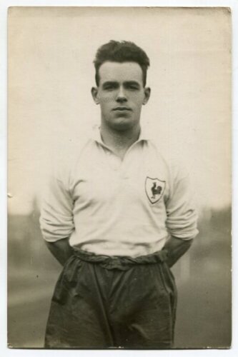 Arthur Crompton. Tottenham Hotspur 1928-1930. Mono real photograph of Crompton, three quarter length, in Spurs attire. The photograph by Albert Wilkes of West Bromwich, with stamp to back. 4.25"x6.5". Good/very good condition - football<br><br>The versati