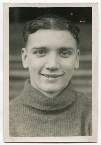 Percy Hooper. Tottenham Hotspur 1934-1945. Mono postcard size real photograph of goalkeeper Hooper, head and shoulders, in Spurs jersey. Photograph by Dailypress Photographic Agency, with stamp to back. 4"x6". Good+ condition - football<br><br>Hooper made