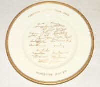 Pakistan 1962. Royal Worcester bone china plate produced by the factory to commemorate the Pakistan tour of England in 1962. The plate bears the reproduction printed signatures in gold of the Pakistan touring team visiting Worcester for the opening match 