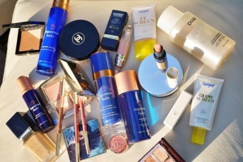 EXCLUSIVE SKIN CARE HAMPER DONATED FOR HEADGUARD BY RENOWNED LUXURY SKIN CARE EXPERT DANIEL SMITH