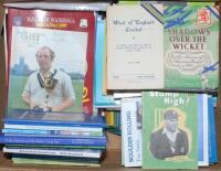 Cricket books, brochures 1940s onwards. Box comprising a large mixed selection of mainly modern, some earlier, books and ephemera, including a good number of signed titles, brochures and cuttings. Signed books include ‘Stump High!’, Andy Wilson 1953. ‘Inn