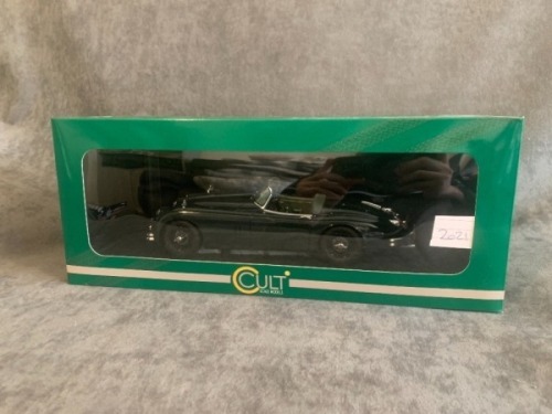 CULT Scale Models Austin Healey 100S 1955