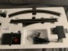 Hornby The Golden Arrow 00 gauge Train set - 6