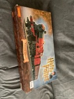 Hornby Harry Potter Hogwarts Express Electric Train Set
