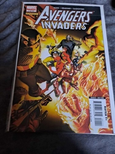 Marvel, Avengers Invaders #1 of 12