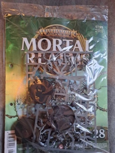 Mortal Realms Warhammer Age of Sigmar Issue 28