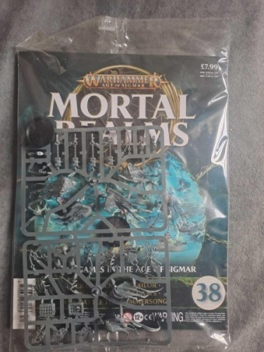 Mortal Realms Warhammer Age of Sigmar Issue 38