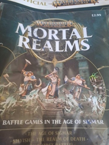 Mortal Realms Warhammer Age of Sigmar Issue 01