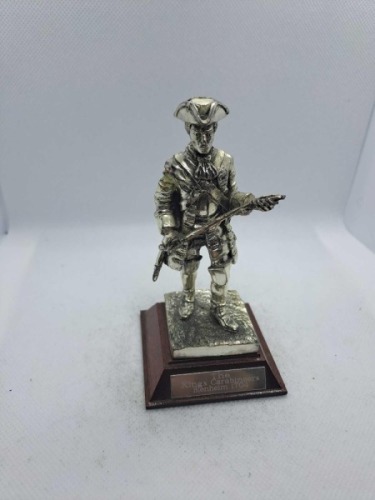 5 x Royal Hampshire & English Minitures Pewter & Silver Plated Figures, See Description for more information.