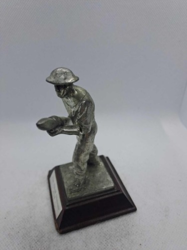 5 x Royal Hampshire & English Minitures Pewter & Silver Plated Figures, See Description for more information.