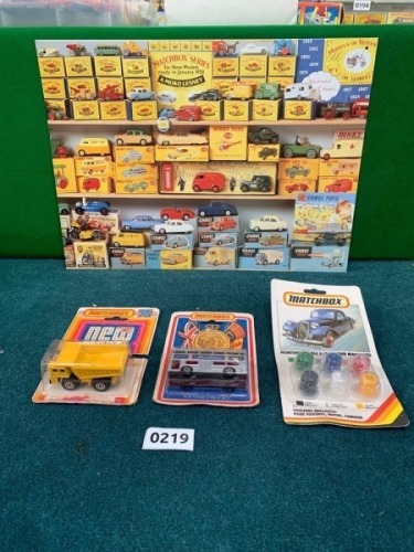 Set Of Three Matchbox Items Including Jubilee Bus Tipper Truck On Ripped Card And Paint Set As Pictured (Ref PA219)