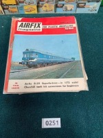 14 X Airfix Magazines Issues 1964 - 1966 (Ref PA251)