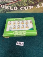 Subbuteo Team Table Soccer C.100 Heavy Weight Team Ref 34 Juventus (Ref PA333)