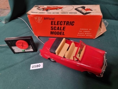 Victory Models Electric Scale Model Hillman - With Original Box Require Some Repair (Ref PA580)
