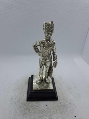 5 x Royal Hampshire & English Minitures Pewter & Silver Plated Figures, See Description for more information.