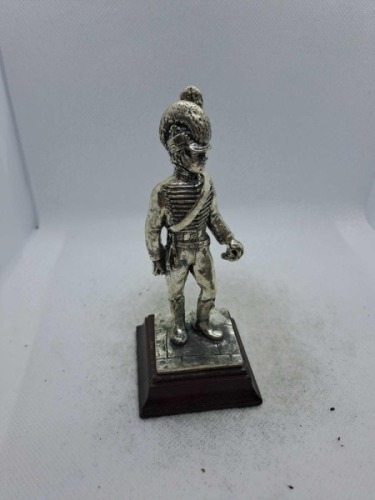 5 x Royal Hampshire & English Minitures Pewter & Silver Plated Figures, See Description for more information.
