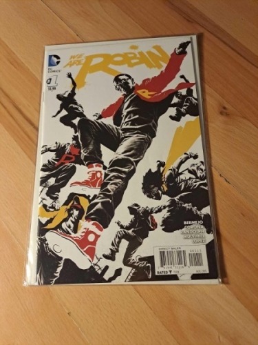DC Comics. We Are Robin #1, #2, #11 (3 Issues in this Lot)