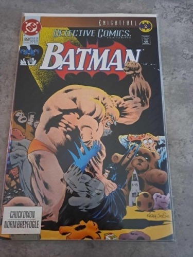 DC Comics. Detective Comics Batmam #970 and Detective Comics Featuring Batmam #659