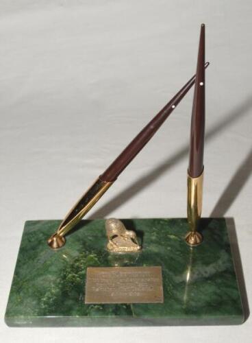 Kenneth Frank Barrington, Surrey & England 1953-1968. A pen stand, with small gilt figure of a New Zealand kiwi to front mounted on a jade oblong base with inscribed plaque ‘Ken Barrington - With thanks and appreciation from the touring team. Pakistan/ Ne