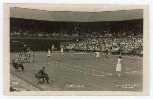 ‘Wimbledon Centre Court’ 1936. Original mono action real photograph postcard with a ladies first round doubles match in progress, opposite view of the Jadwiga Jƒôdrzejowska & Susan Noel v Marie Horn & Anita Lizana match. Card no. V102 in a series issued b