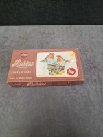 Airfix model kit #04830-5Wildlife Series Robins in box