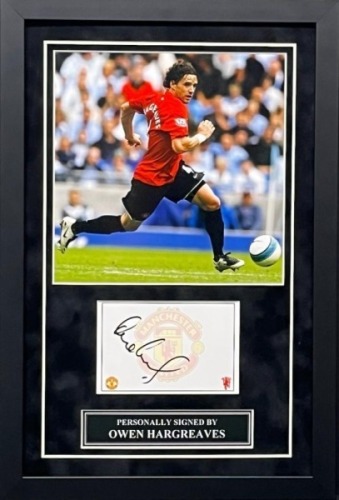 Owen Heargreaves Signed And Framed Manchester United Display Certificate of Authenticity