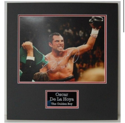 Oscar Del La Hoya Signed And Mounted Photo Coa