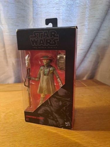 Star Wars The Black Series Constable Zuvio, Star Wars The Black Series Constable Zuvio contains 1 figure with attachments, Hasbro