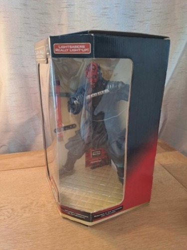 Star Wars Episode 1 Darth Maul Mega Collector Darth Maul Mega Collector Light Sabers Light Up, Box Opened But Model Is In Good Condition, Limited Number 97171 With Coa