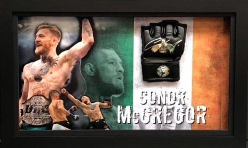 Conor Mcgregor Signed And Framed Glove Certificate of Aucthenticity