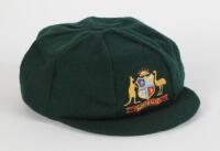 Allan Border, New South Wales, Gloucestershire, Queensland, Essex & Australia 1976-1996. Australian green wool Test cap, by ‘Albion C&D’ of Australia, with Australian emblem to front with kangaroo and emu embroidered in coloured thread with the legend ‘Au