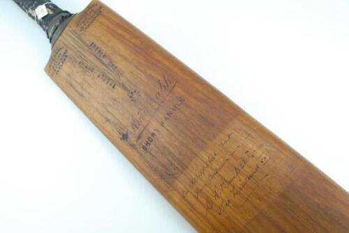 Charles Stewart Dempster. Wellington, Scotland, Leicestershire, Warwickshire & New Zealand 1921-1948. A Gunn & Moore ‘Autograph’ bat used by Dempster in scoring three consecutive centuries for Leicestershire in 1938. The face of the bat is inscribed ‘A de