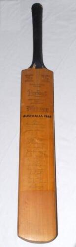 Australia tour to England 1968. Full size Stuart Surridge ‘Perfect’ cricket bat with printed title ‘Australia 1968’. Fully signed in ink to the face by the seventeen playing members of the touring party. Signatures are Lawry (Captain), Jarman, Connolly, M