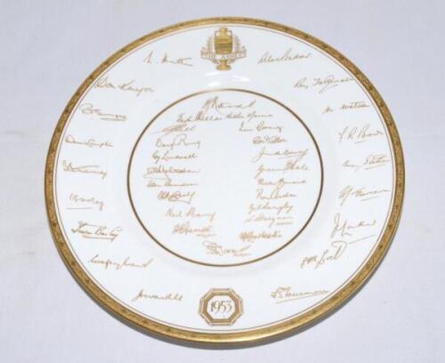 ‘The Ashes’ England v Australia 1953. Magnificent Royal Worcester bone china plate produced by the factory to commemorate the Ashes series in England 1953. The plate bears the printed signatures in gold of the England and the Australian touring teams plus