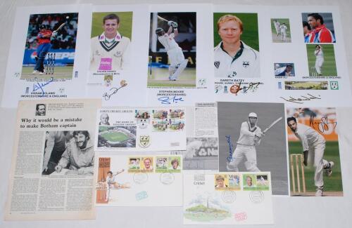 Worcestershire county player photographs 1980s-2010s. A selection of twenty six colour and mono press and copy photographs, photomontages, cuttings etc. of Worcestershire players. Nine are signed by the featured player. Signatures are Graeme Hick, Phil Ne