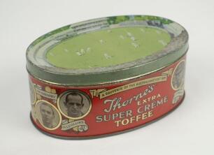 Australia tour of England 1926. An oval colour Thorne’s Super Extra Creme Toffee tin ‘A Souvenir of the Australian’s Visit in 1926’. With named cameo images/pictures of the Australian team to the sides and portrait of the Oval cricket ground to lid. Playe