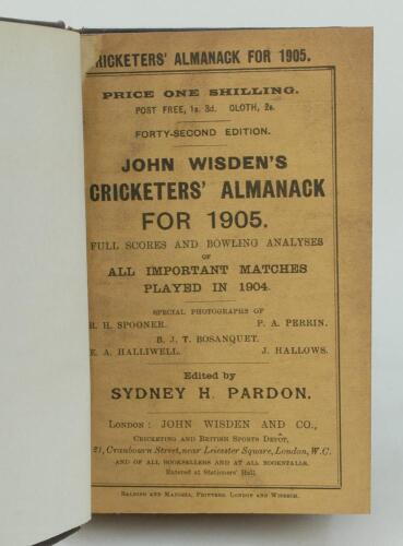 Wisden Cricketers’ Almanack 1905. 42nd edition. Bound in dark brown boards, with original paper wrappers, title and date in gilt to spine, beautifully marbled page block edge. Very good condition. Wisden ‘Christmas’ one page advertising flyer for 1905 loo