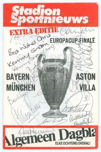 Aston Villa v FC Bayern Munich. European Cup Final 1982. Official programme (stadium issue) for the Final played on the 26th May 1982 at the Feyenoord Stadium in Rotterdam, Holland. Signed to front and rear covers by twenty two members of the Aston Villla