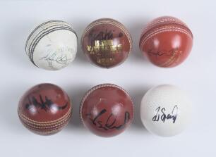 Signed cricket balls. Six cricket balls, each individually signed. Signatures are James Pattinson, Geoff Miller, Alvin Kallicharran, Ashley Giles, Richard Stemp, and Liam Plunkett. Sold with five unsigned miniature balls. Good condition. Qty 11.