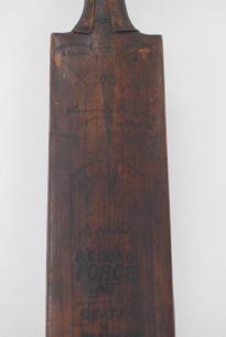 John Berry &lsquo;Jack&rsquo; Hobbs, Surrey & England 1905-1934. A Summers Brown &lsquo;Force&rsquo; cricket bat used by Jack Hobbs in making 154no for the Players versus the Gentlemen at Lord&rsquo;s in 1911. The face of the bat has the standard Summers Brown wording impressed to it 