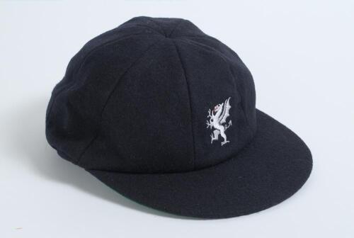 Andrew Hayhurst. Somerset 1990-1996. Somerset navy blue county 1st XI cricket cap with county emblem to front issued to Hayhurst in his playing career. Cap by Dege of Savile Row. The cap was previously sold by Knights in 2000. Very good condition, appears